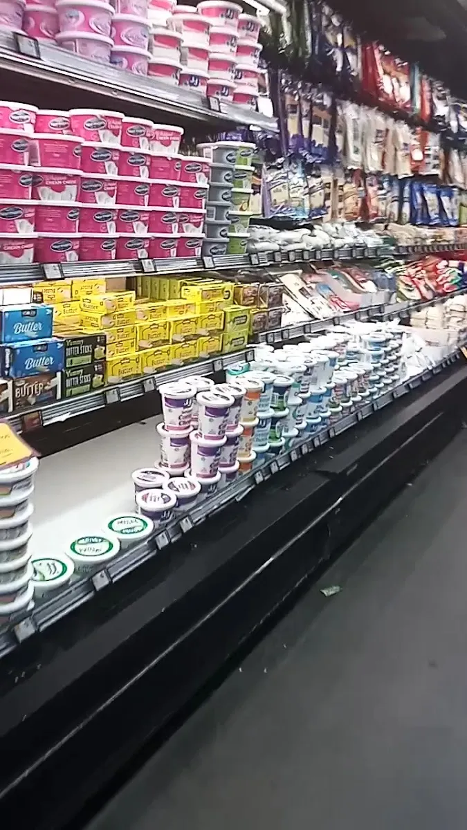 Hatzlacha Supermarket (Bedford Avenue) — foto 4