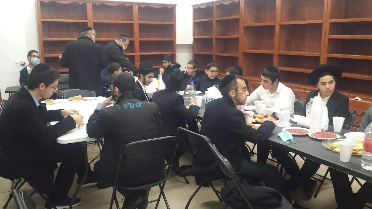 Hayye Torah — foto 3