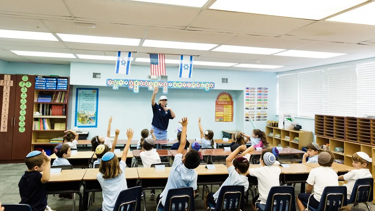 Hebrew Academy (RASG) — foto 4
