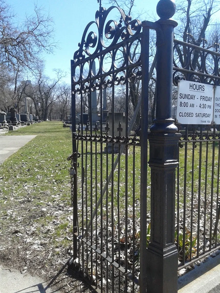 Hebrew Benevolent Cemetery — foto 5