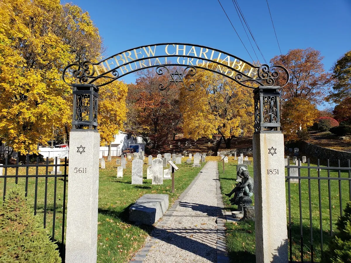 Hebrew Charitable Burial Ground — photo 4