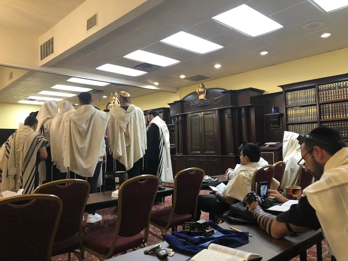 Hebrew Discovery Center — photo 3