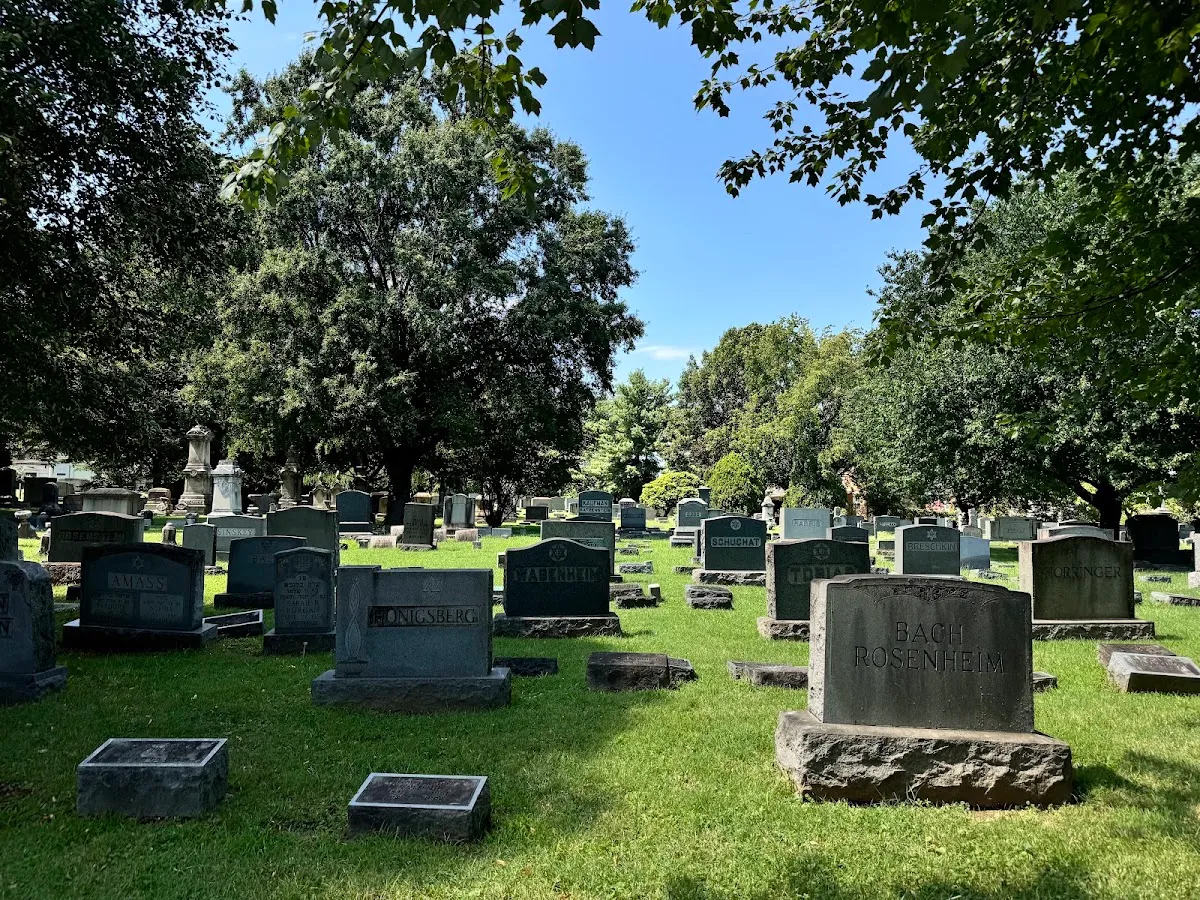 Hebrew Friendship Cemetery — foto 6