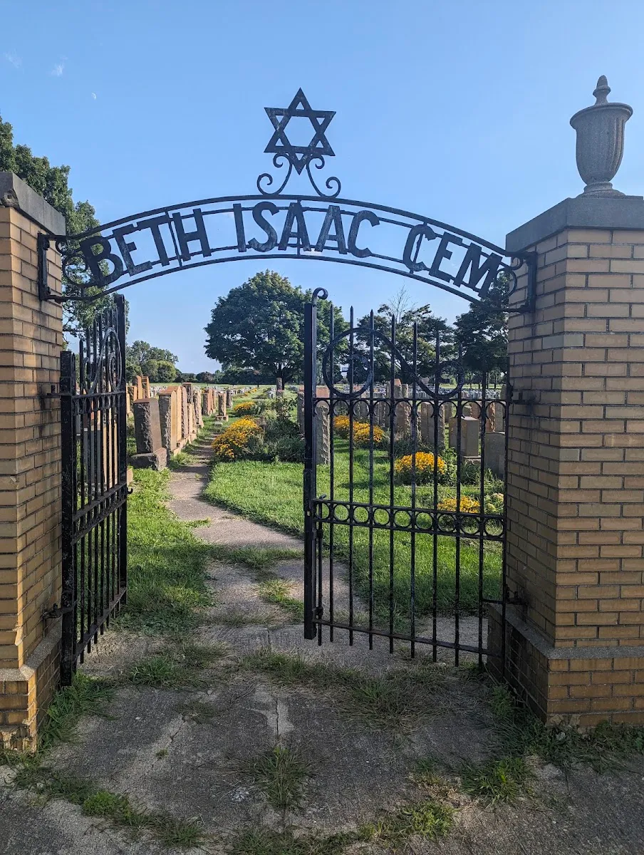 Hebrew Memorial Park — foto 2