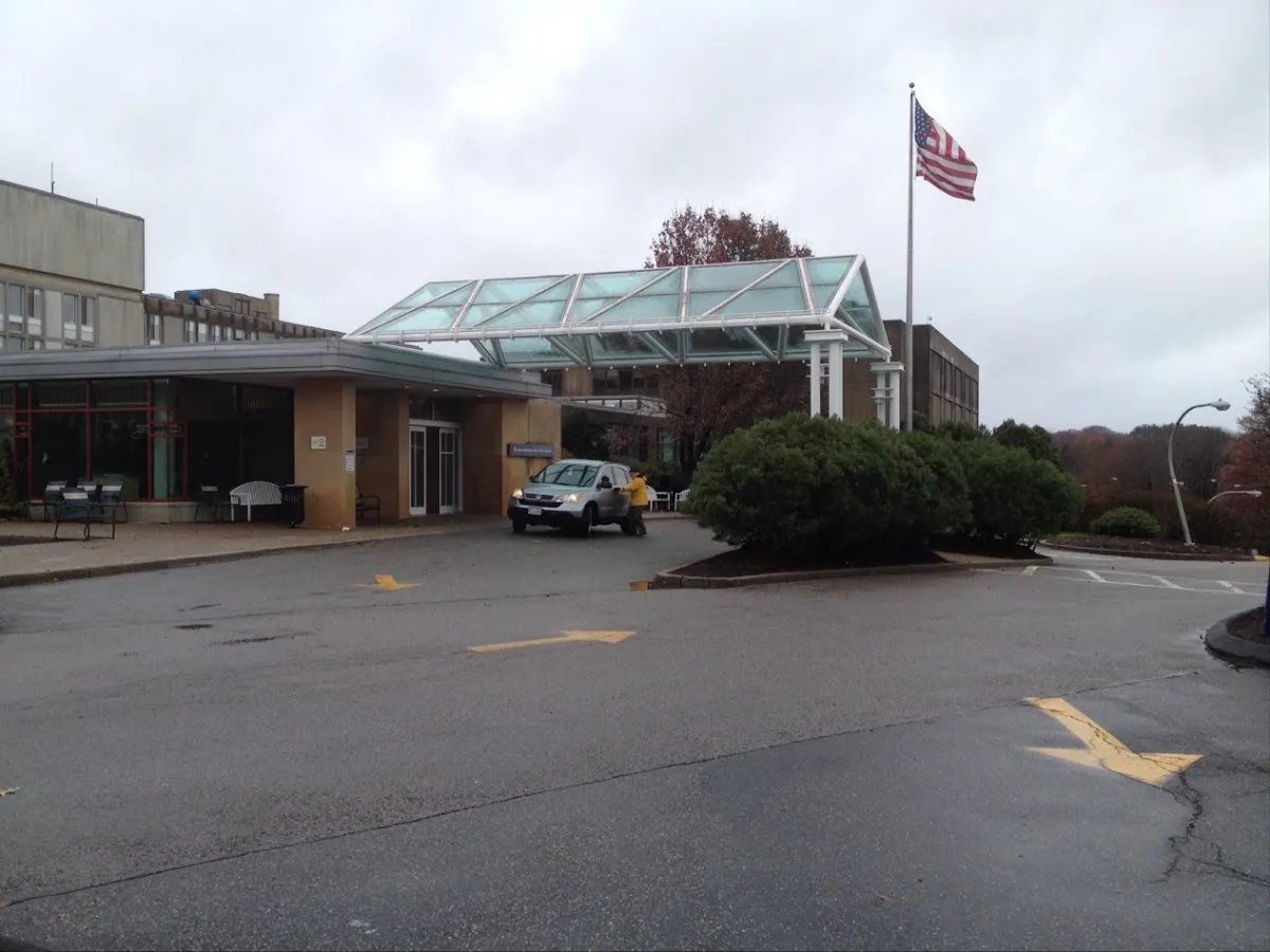 Hebrew Rehabilitation Center - Boston — foto 10