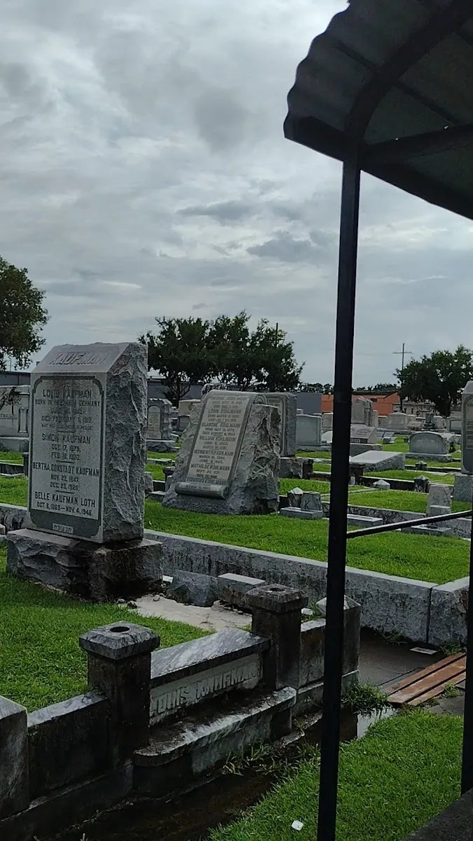 Hebrew Rest Cemetery 3 — photo 9