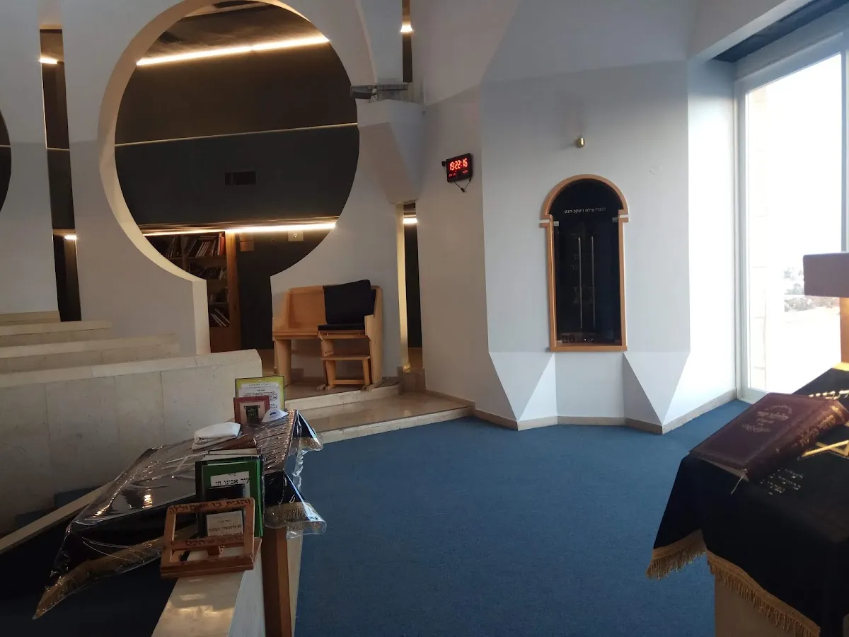 Hecht Synagogue — foto 7