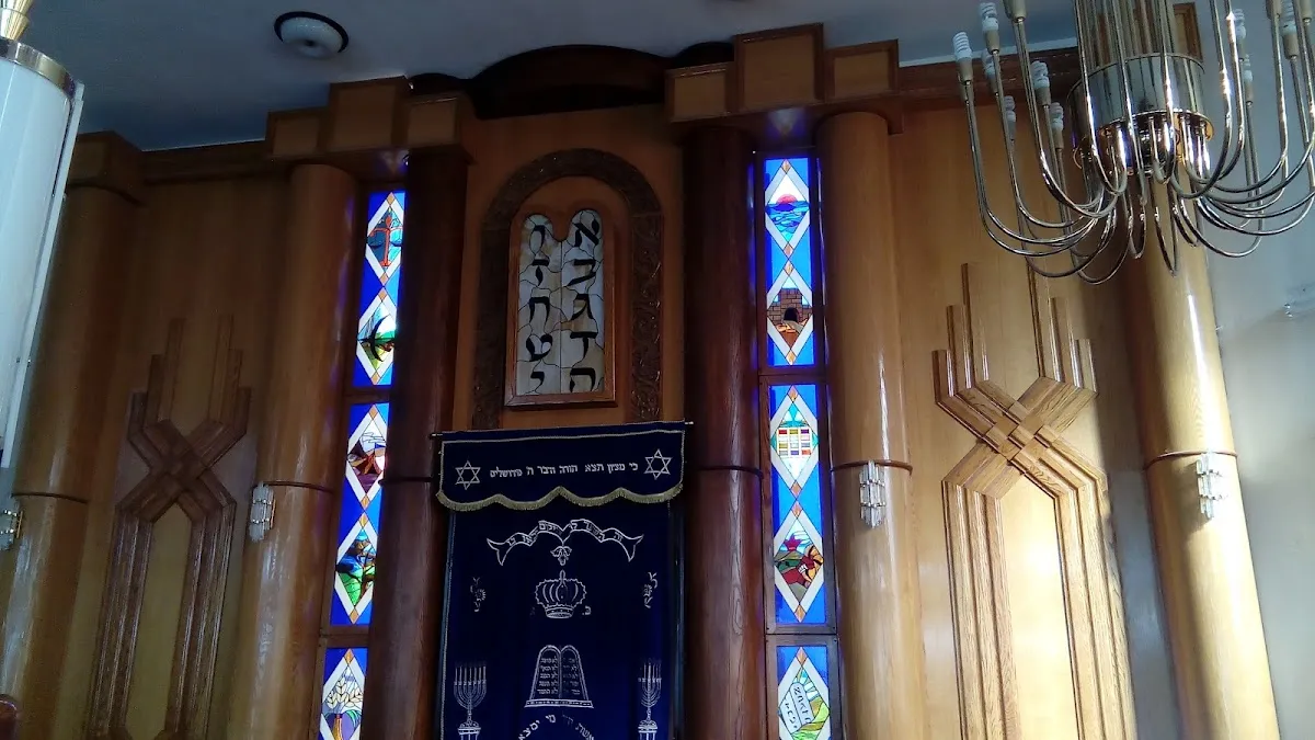 Heichal Kodshei Yisrael Synagogue — foto 5