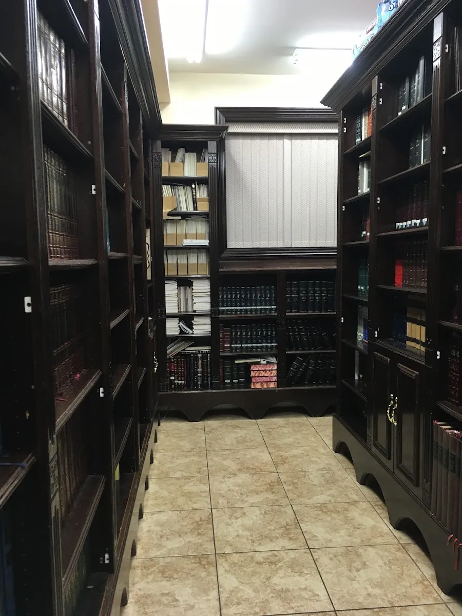 Heichal Menachem of Monsey — photo 2