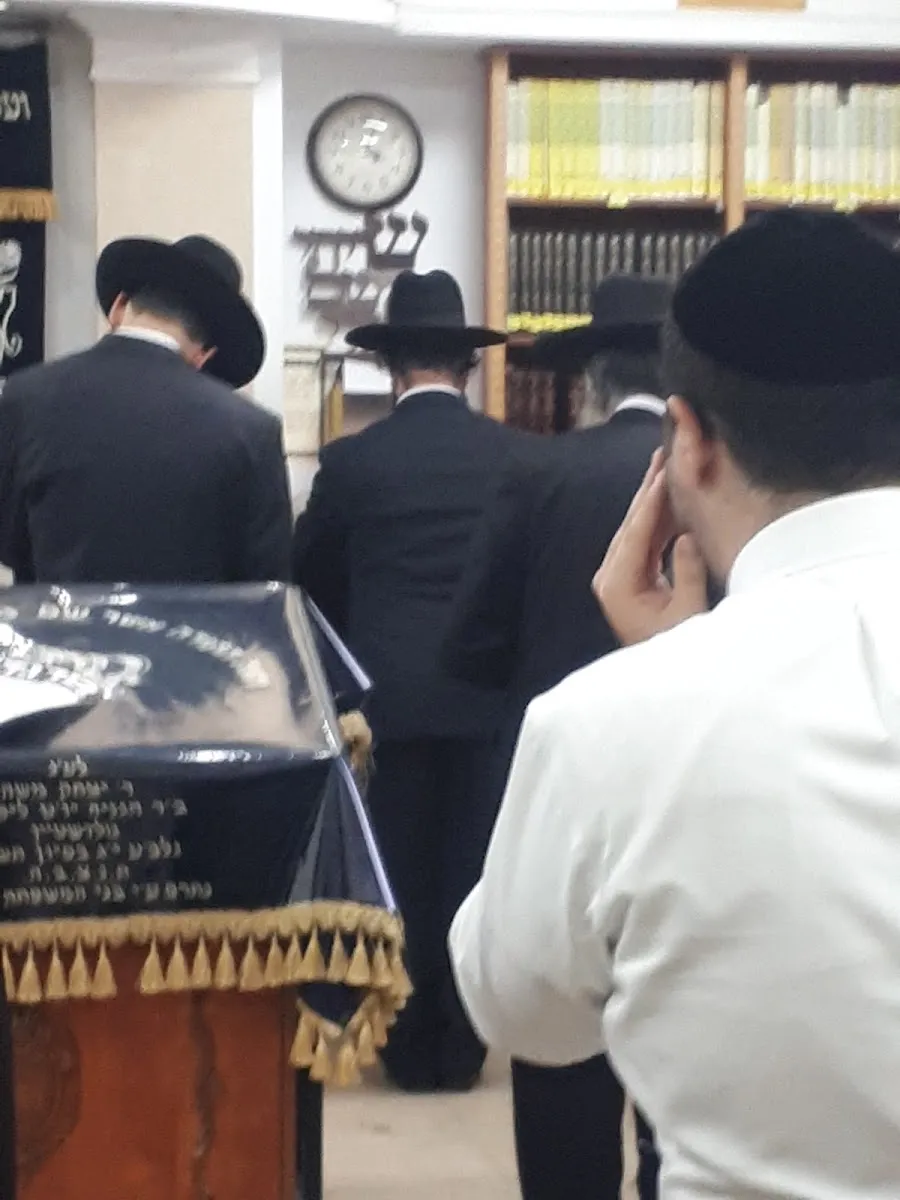 Heichal Tzvi Beit Midrash (Lukeve-Volbroz) — foto 5