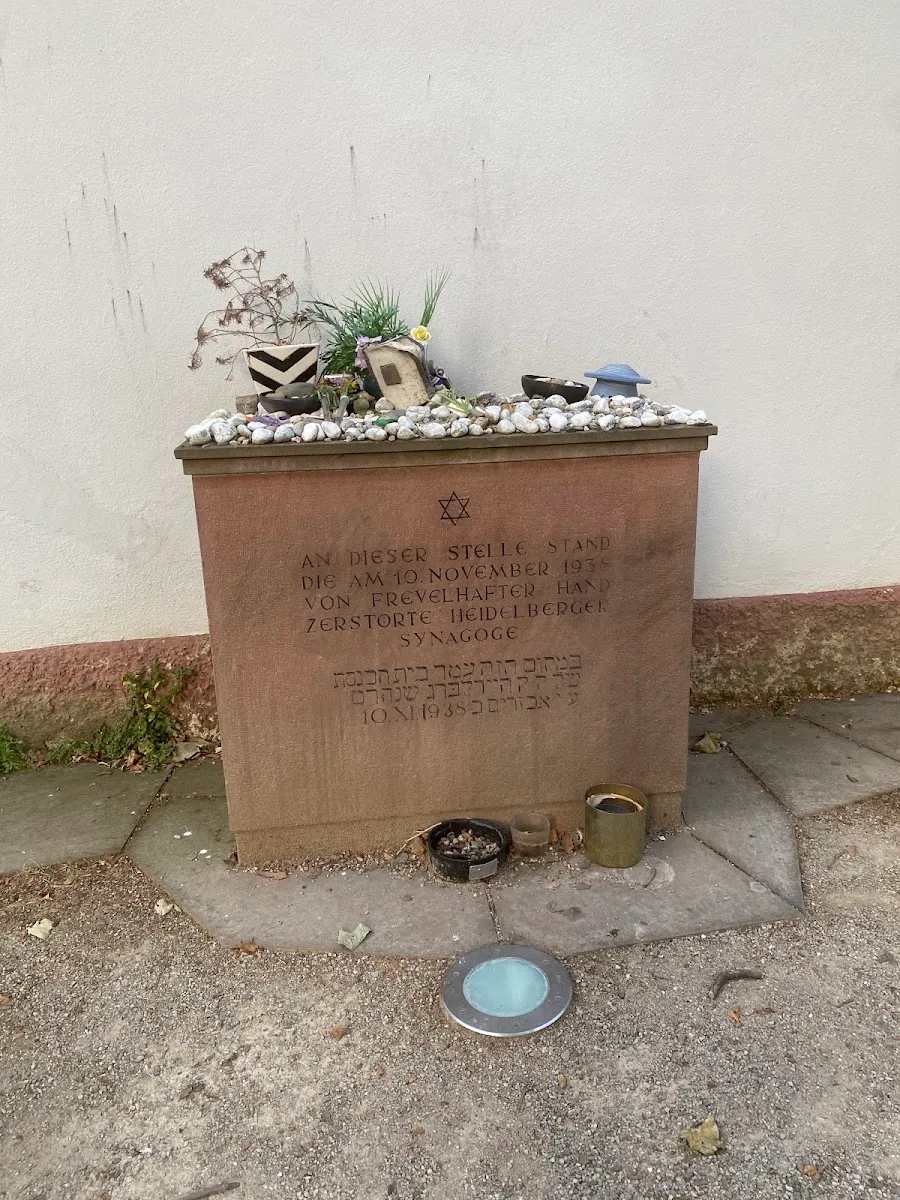 Heidelberg Old Synagogue Memorial — foto 9