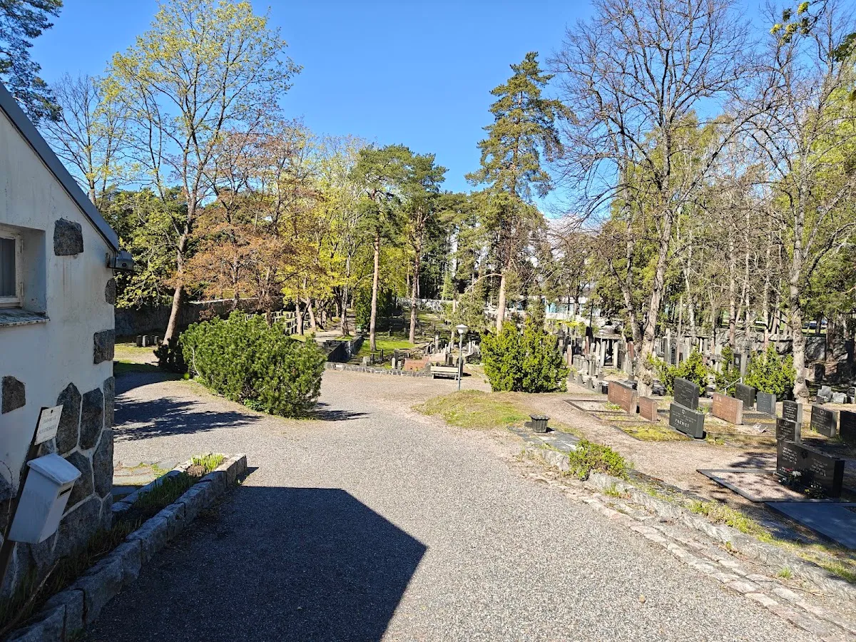 Helsingin juutalainen hautausmaa — foto 6