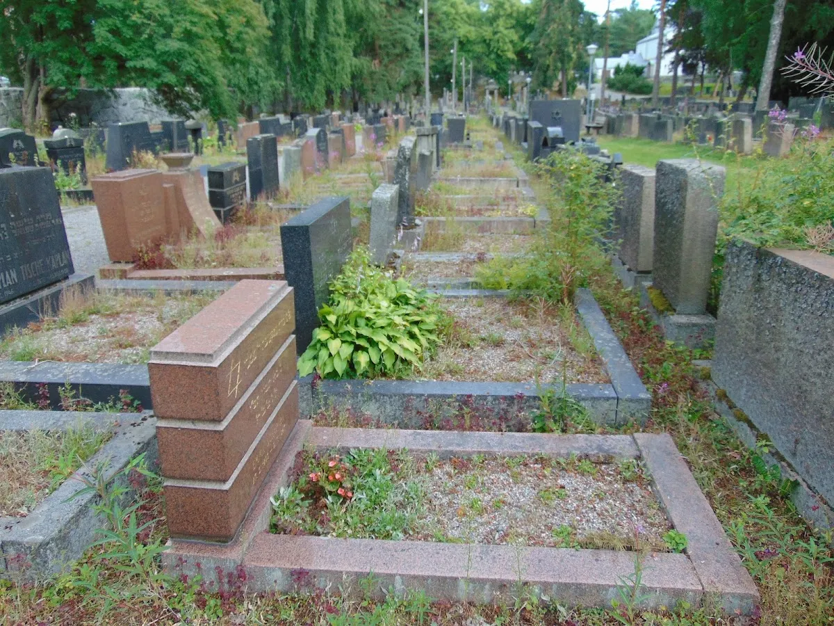 Helsingin juutalainen hautausmaa — foto 10