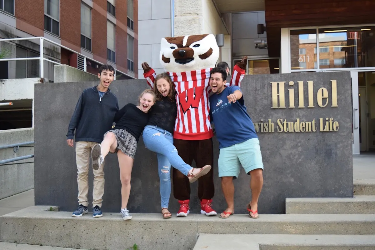 Hillel at the University of Wisconsin — foto 2