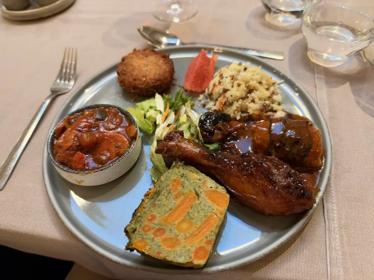 Hoffy's Restaurant & Take Away — photo 4