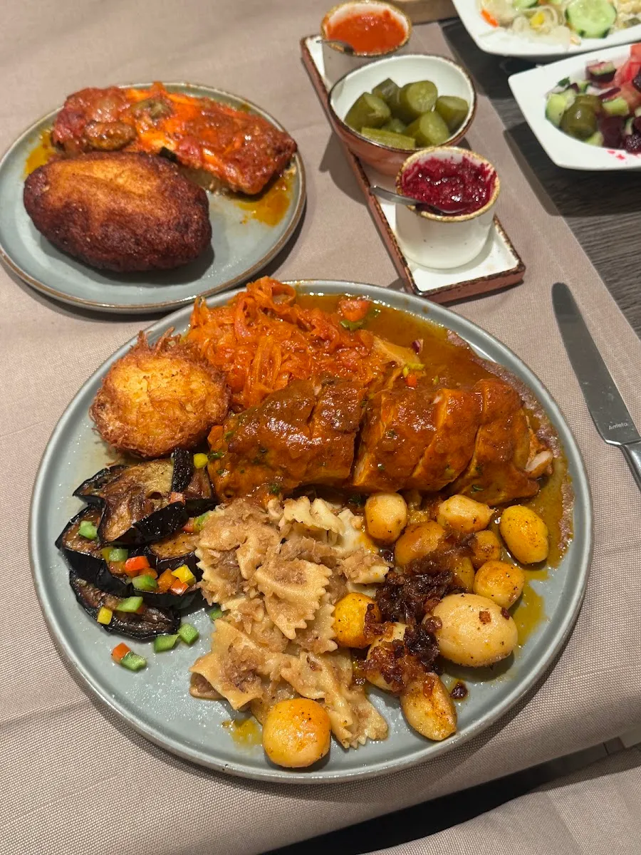Hoffy's Restaurant & Take Away — photo 9