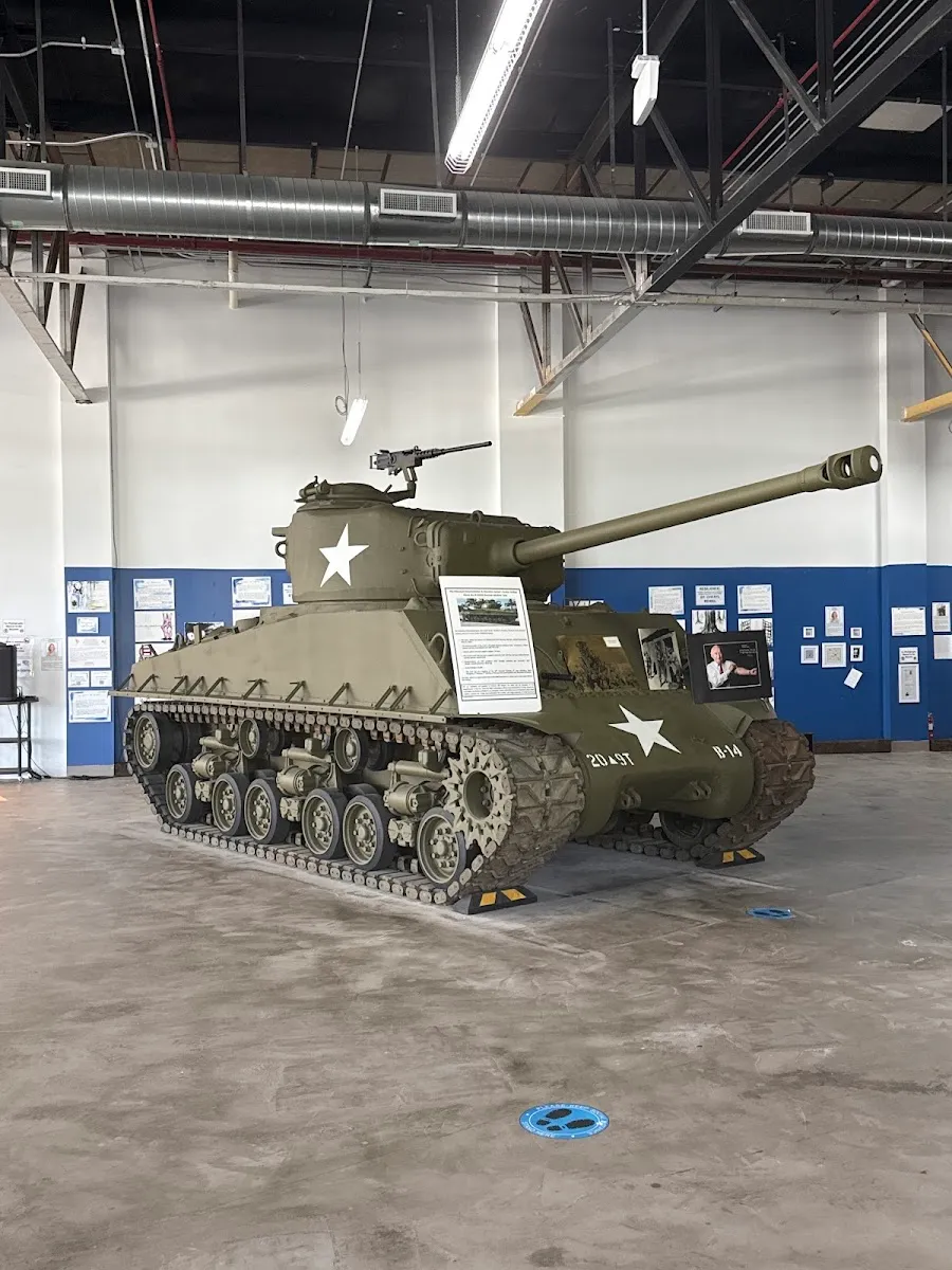 Holocaust Documentation and Education Center — foto 7