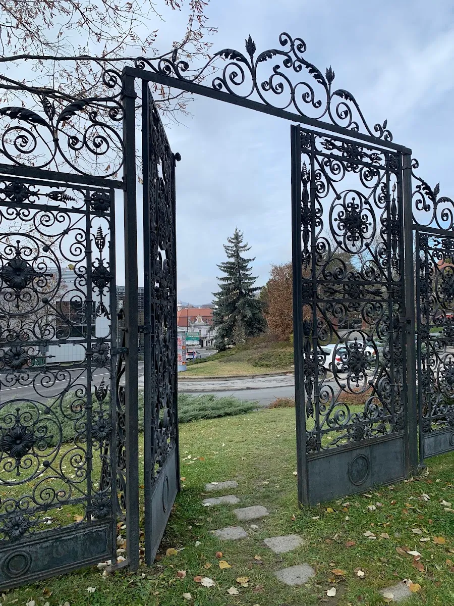 Holocaust Emlékhely Veszprém — photo 6
