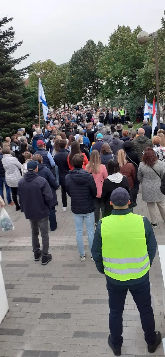 Holocaust Emlékhely Veszprém — photo 9