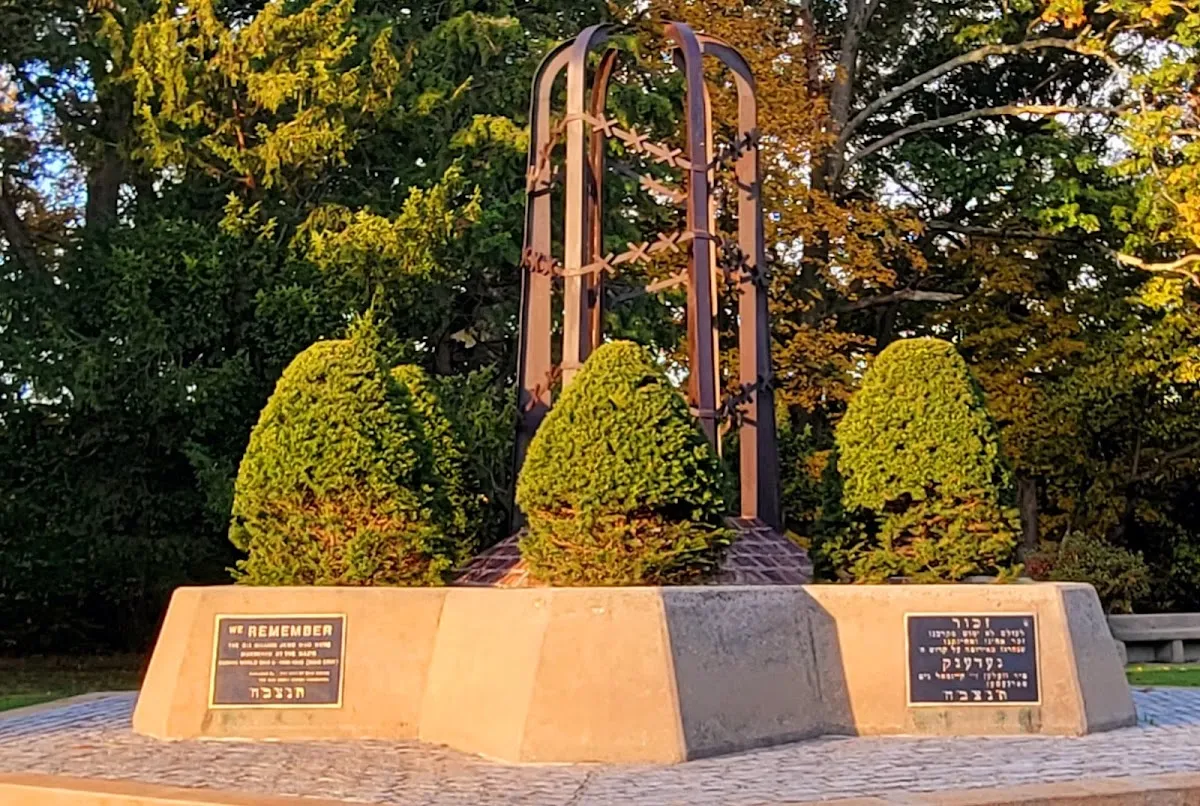 Holocaust Memorial de New Haven (Edgewood Park) — photo 5