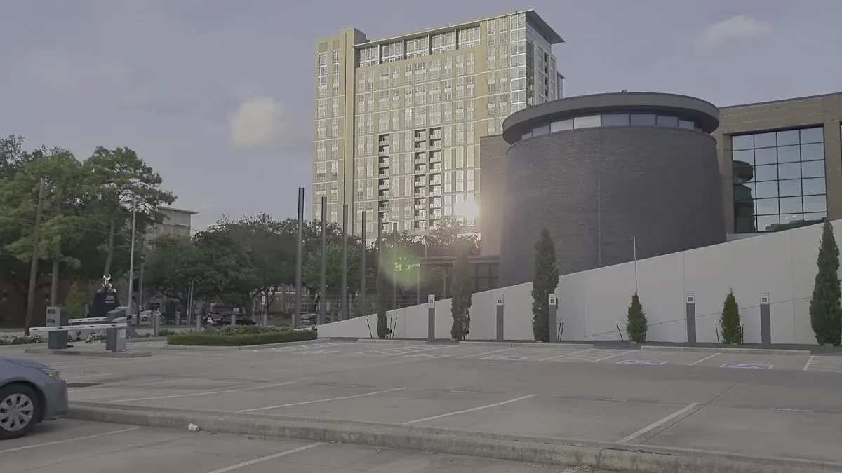 Holocaust Museum Houston — photo 3