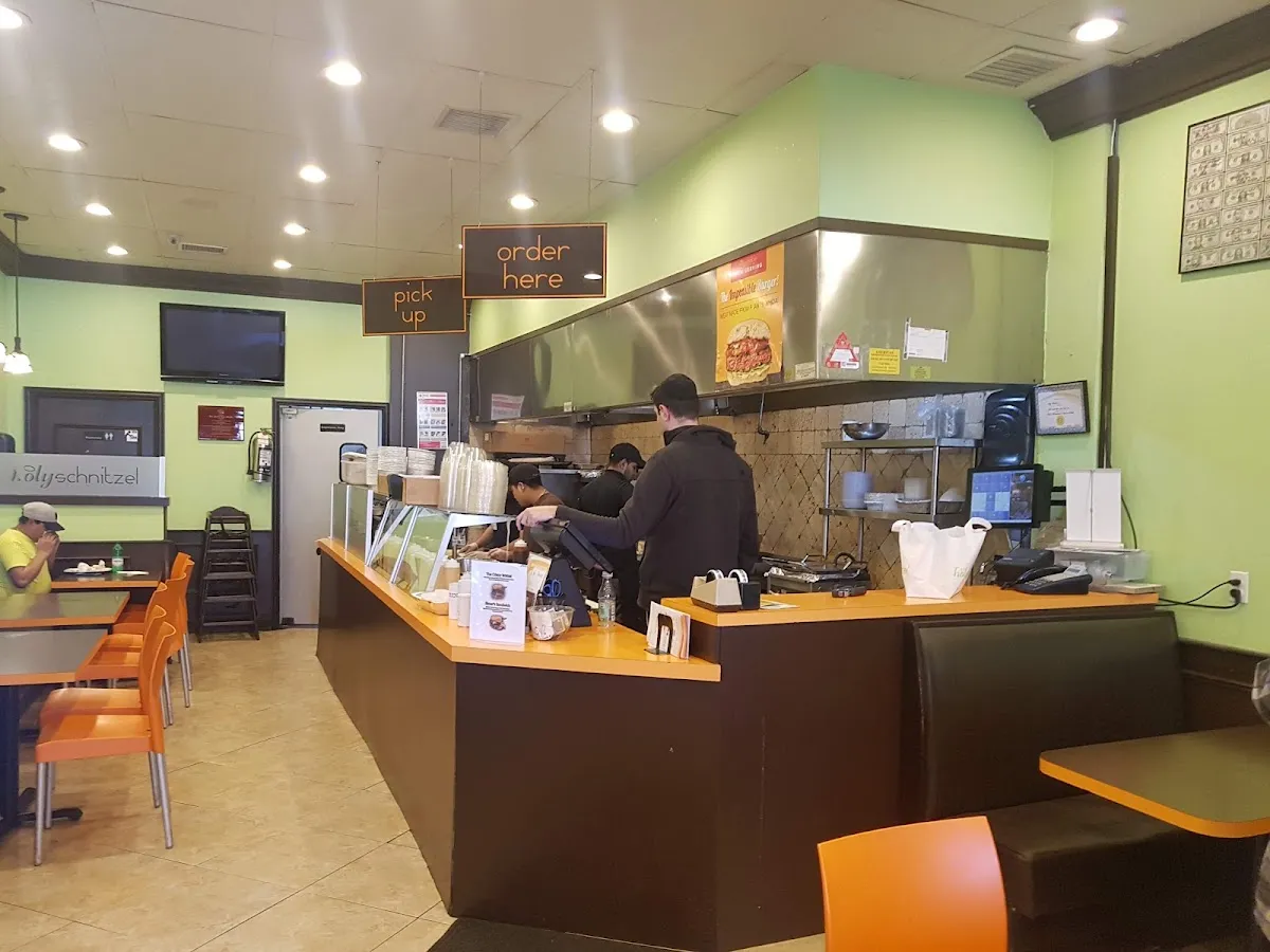 Holy Schnitzel (Staten Island) — foto 6