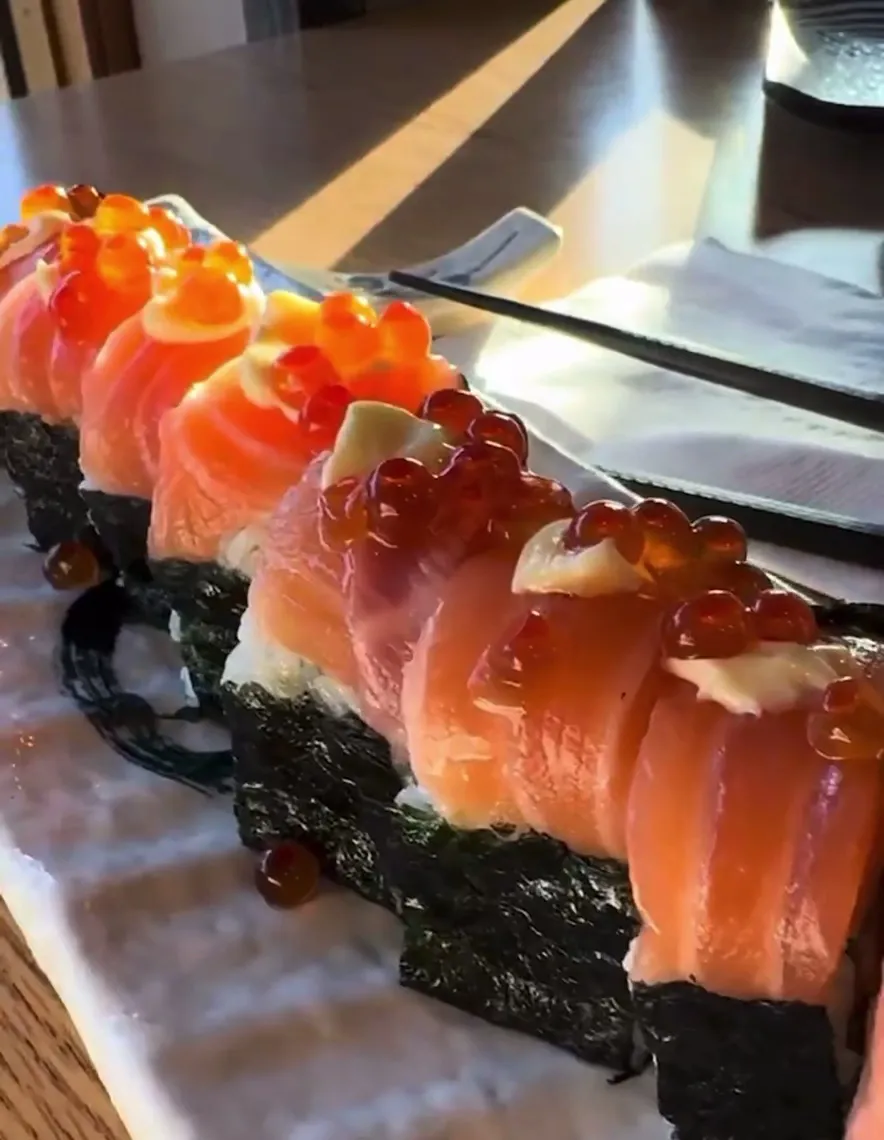 Holy Sushi — photo 4