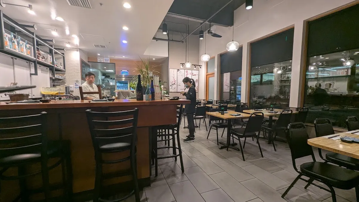 Holy Sushi — photo 6