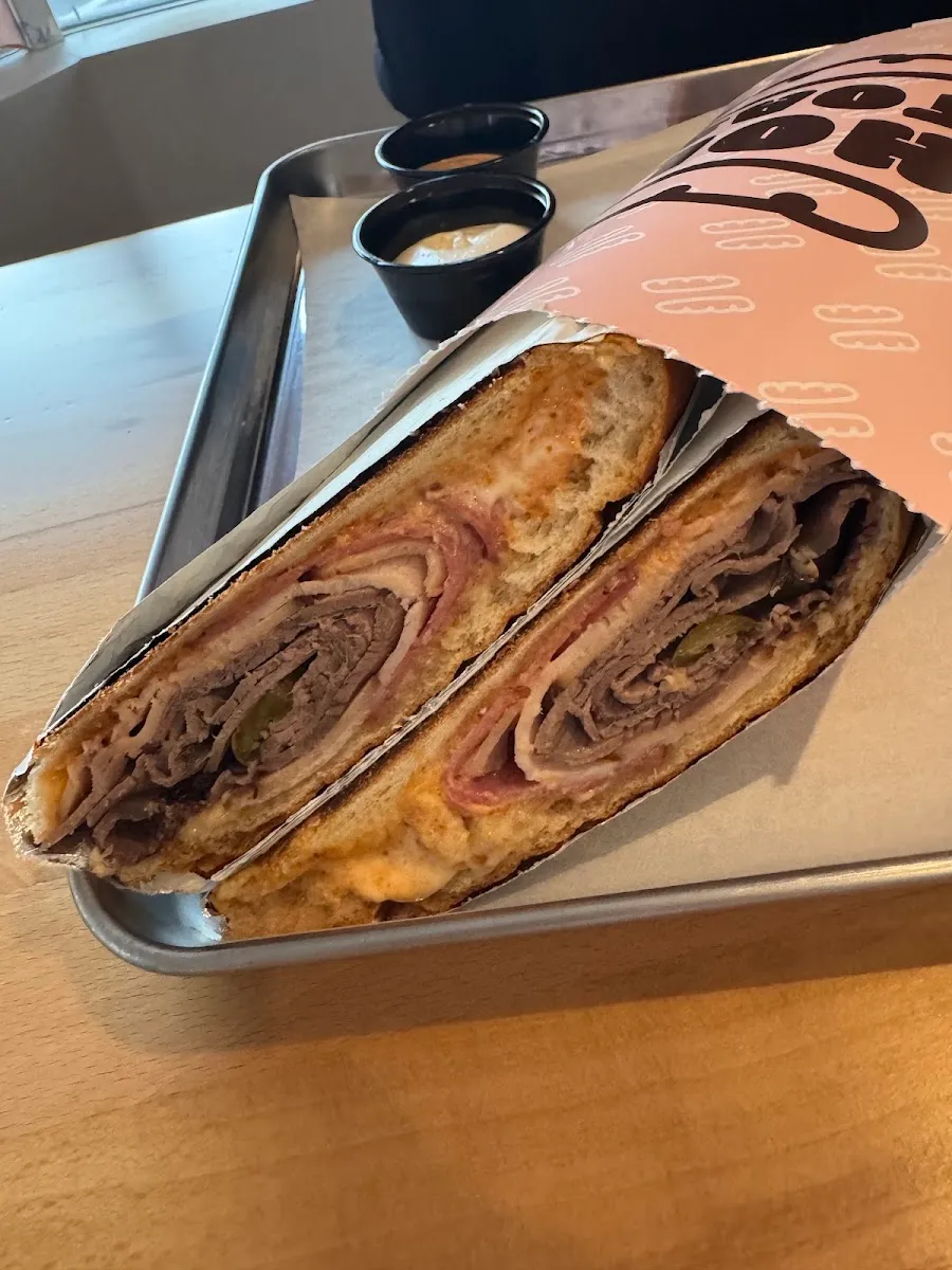 Holy Toast — foto 10