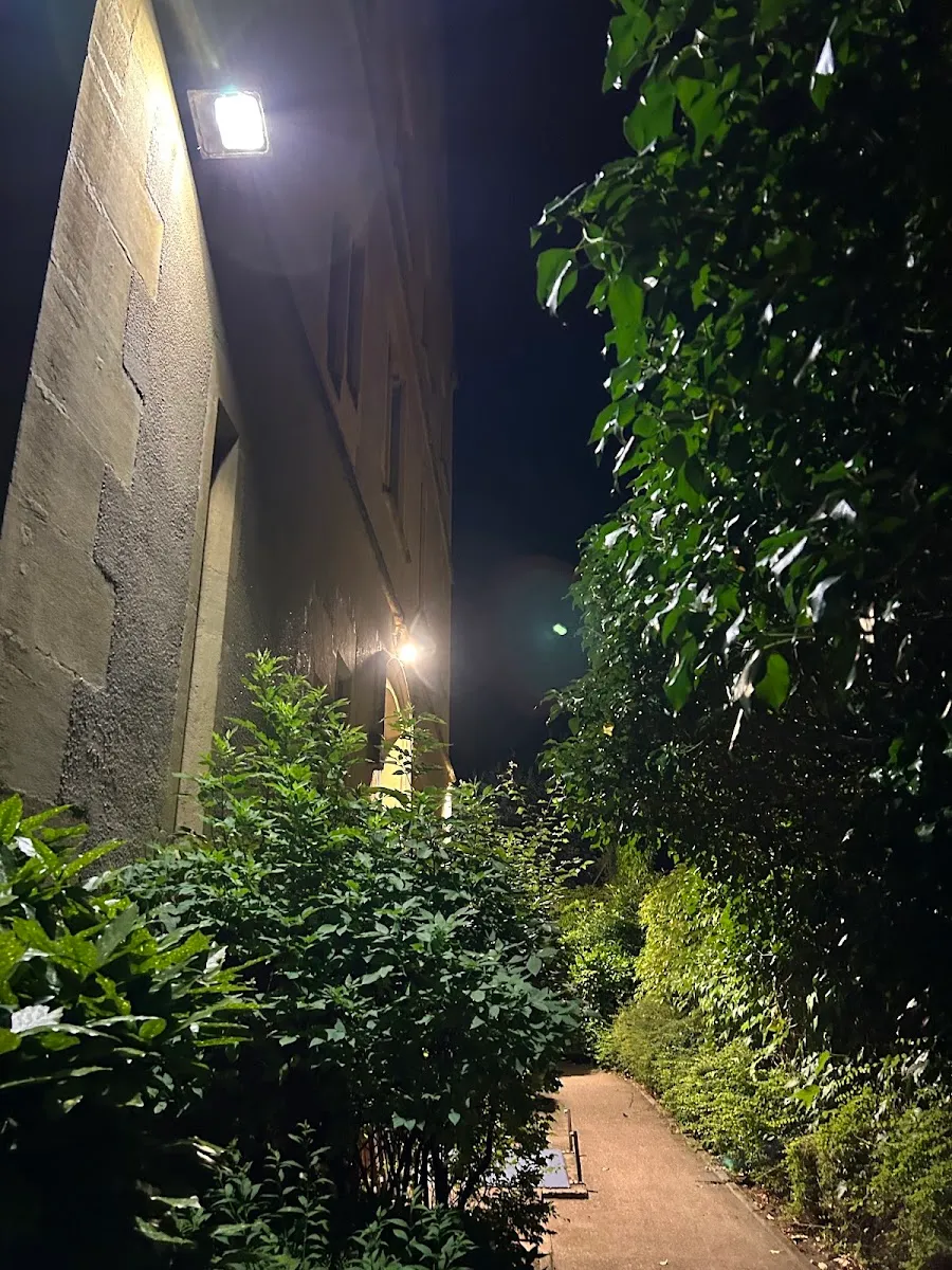 Home Israélite — foto 4