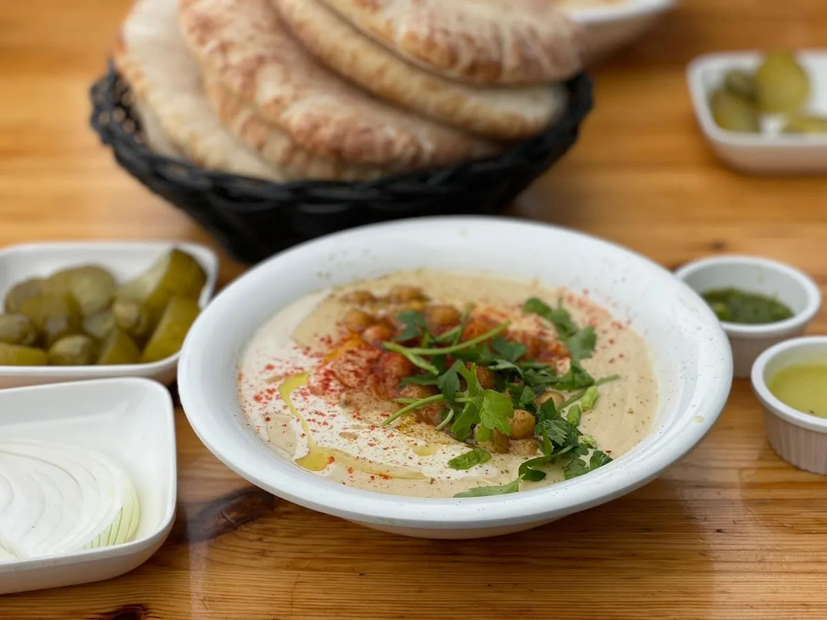 Hummus Eliyahu — photo 3