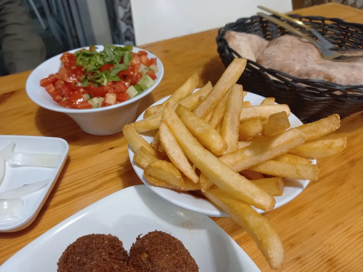 Hummus Eliyahu — photo 7