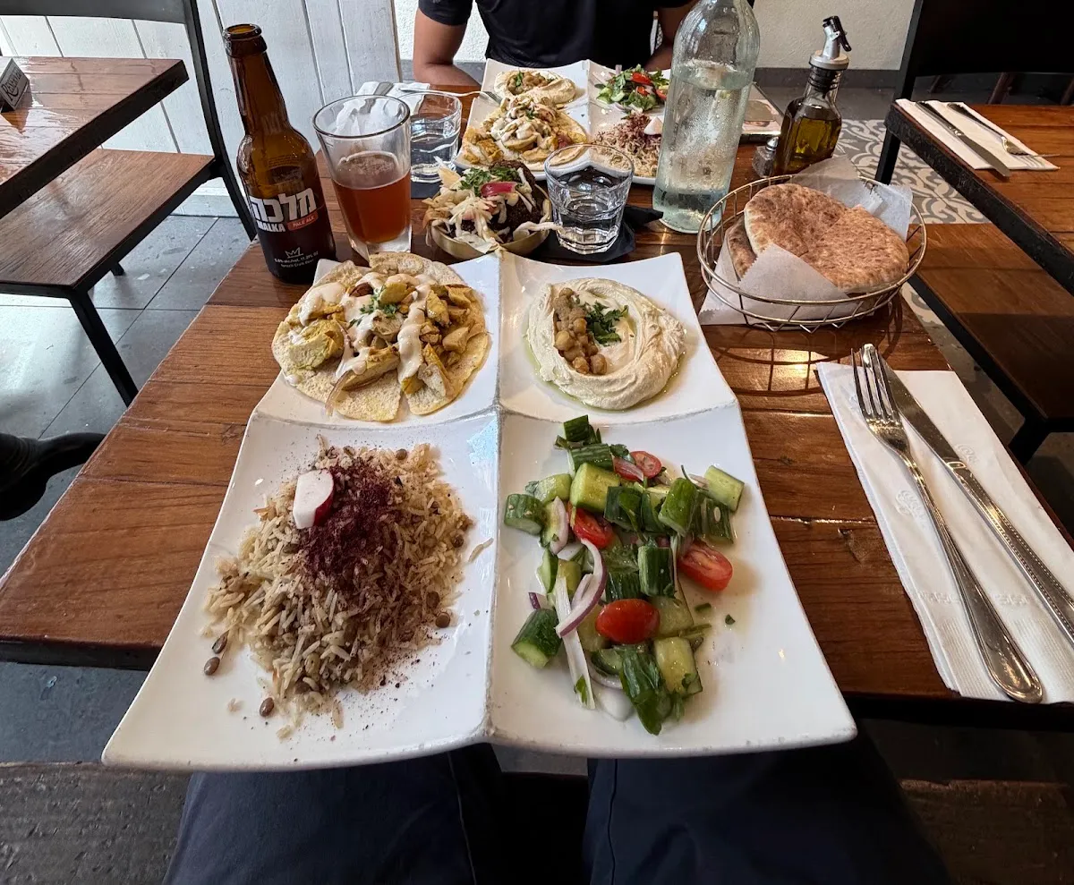 Hummus Kitchen (Upper East Side) — foto 5