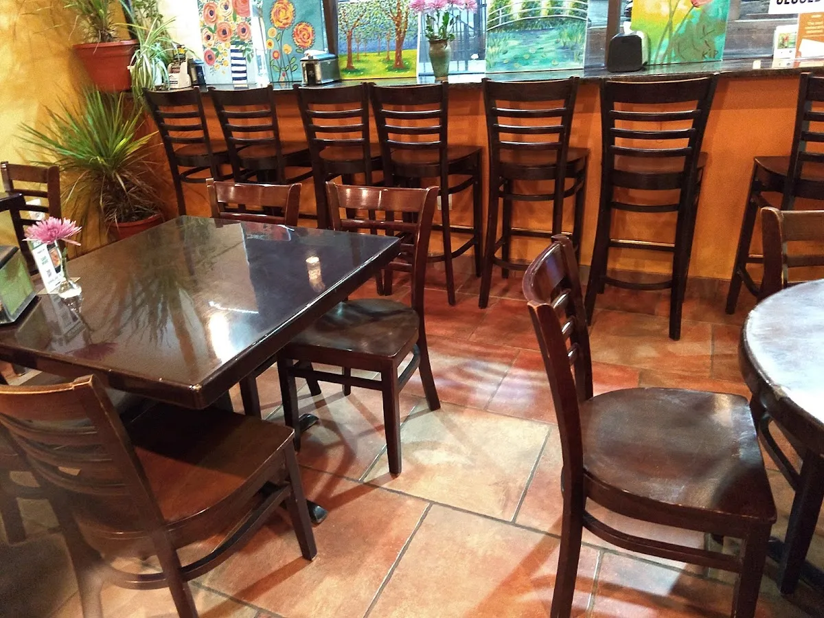 Hummus Mediterranean Kitchen — foto 6