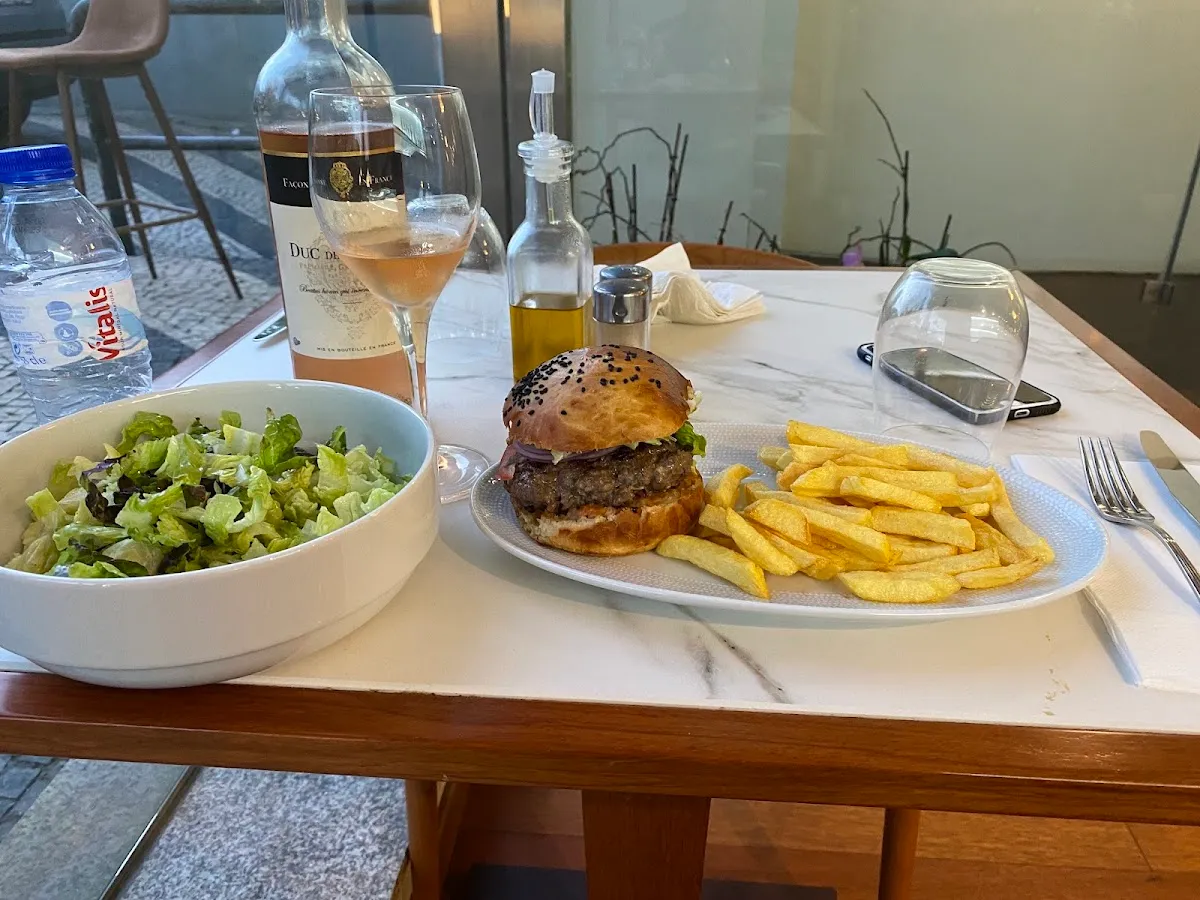 Iberia Sababa Kosher Restaurant — photo 5