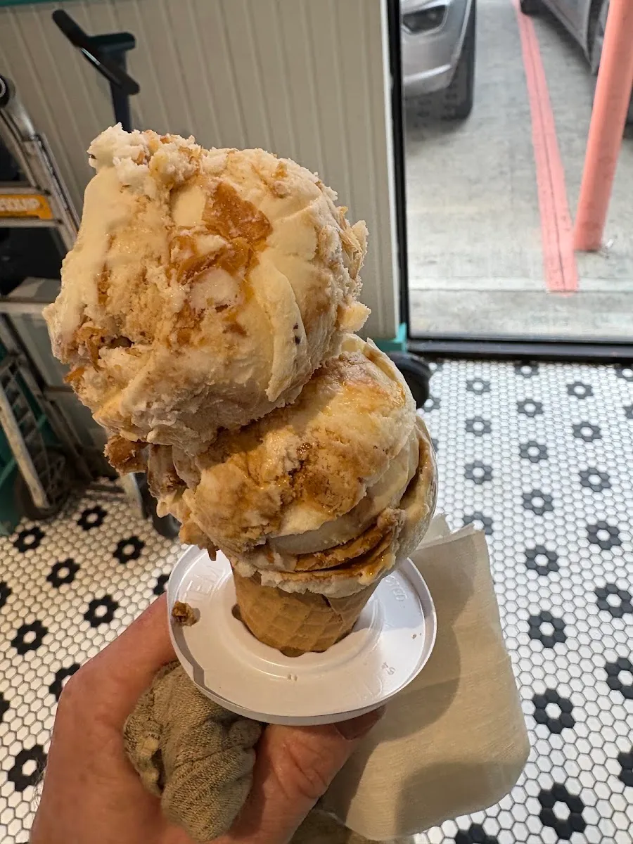 Ice Cream House — photo 7