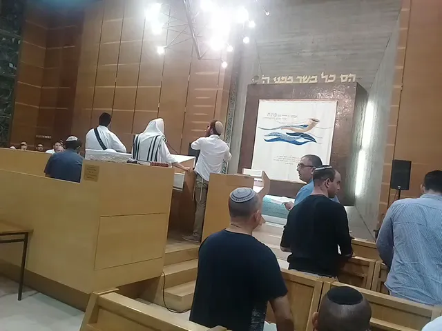 Ichud Shivat Tsiyon Synagogue — photo 2