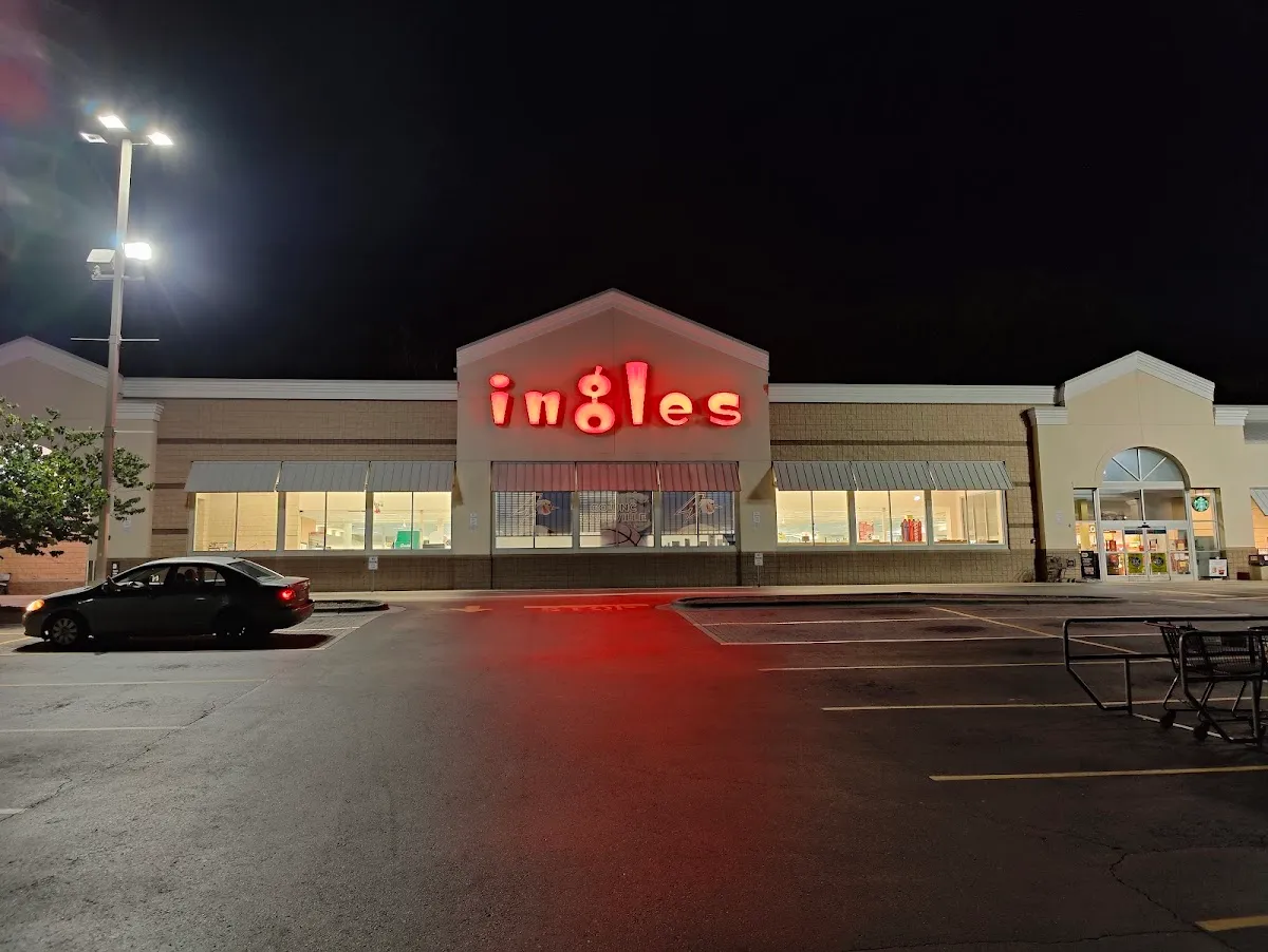Ingles Markets (Merrimon Ave)