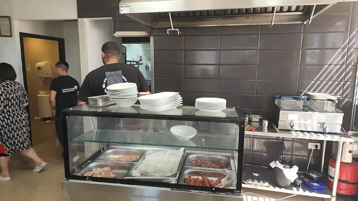 Ish Matzliach — photo 4