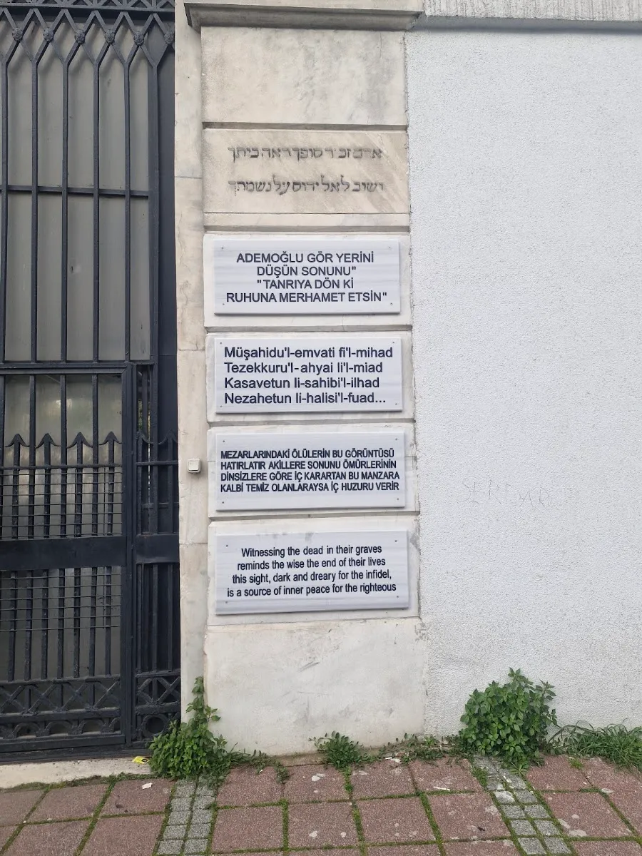İtalyan Musevi Mezarlığı — photo 4