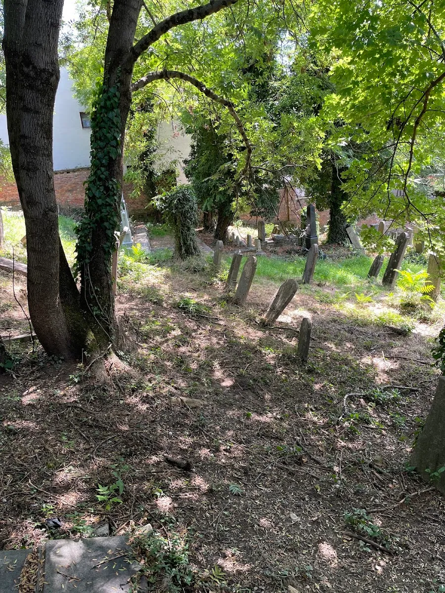 Izraelita temető de Esztergom — photo 5
