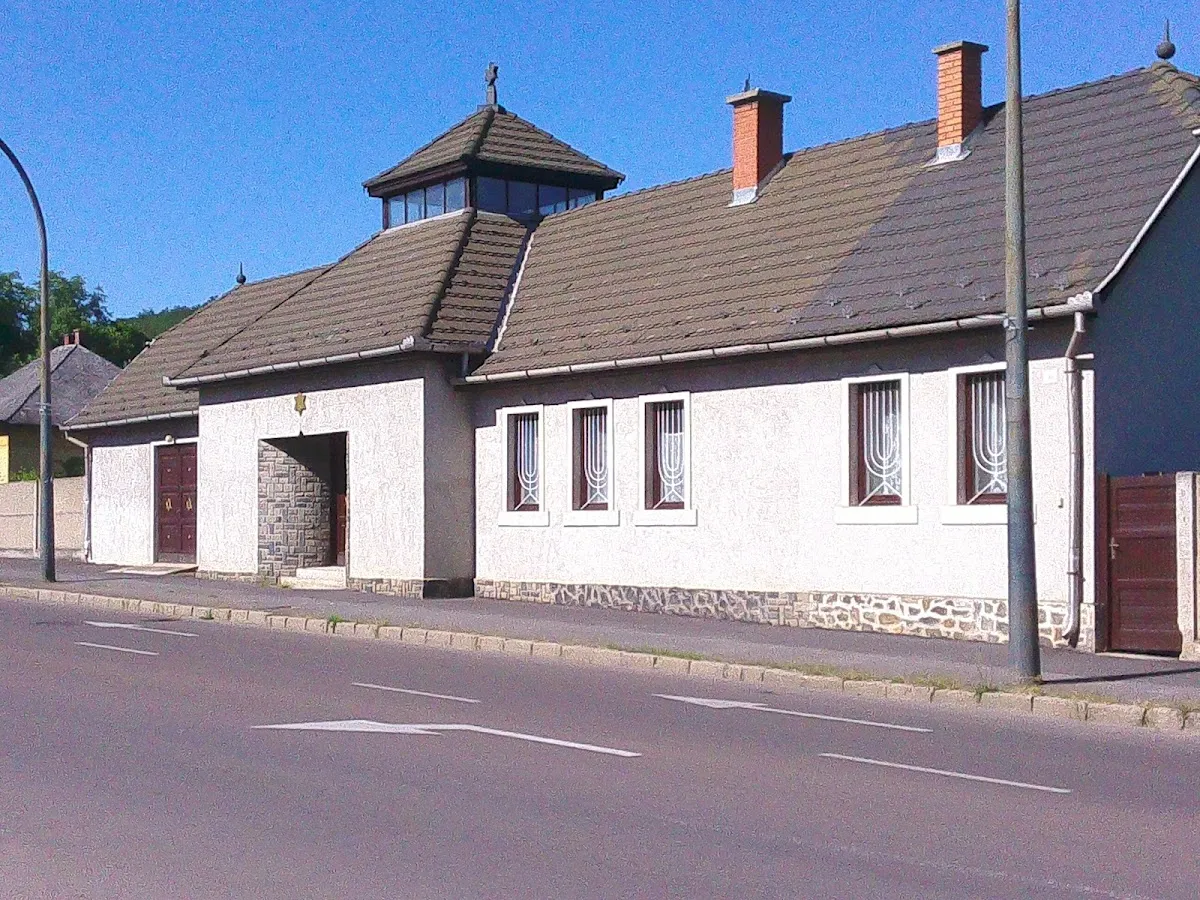 Izraelita temető de Salgótarján — foto 2