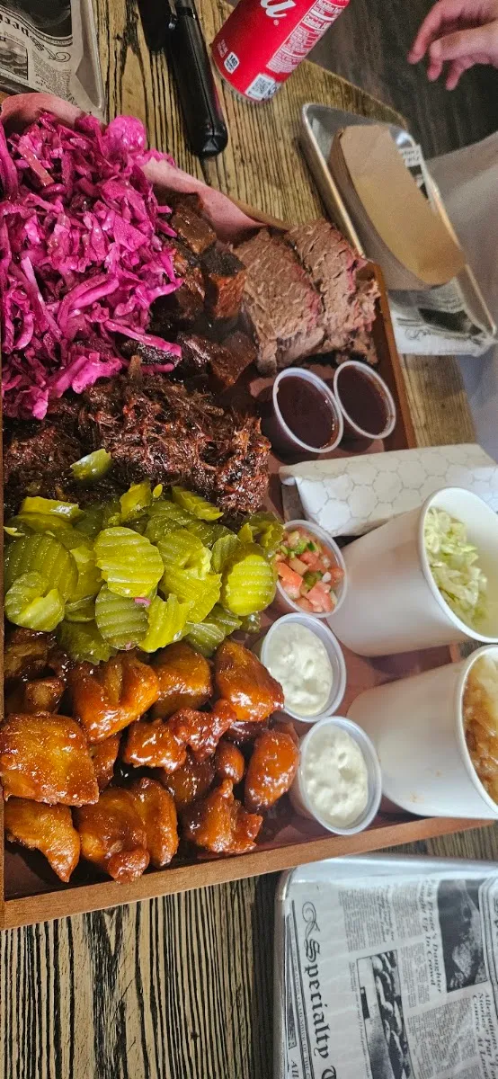 Izzy's Brooklyn Smokehouse — photo 5