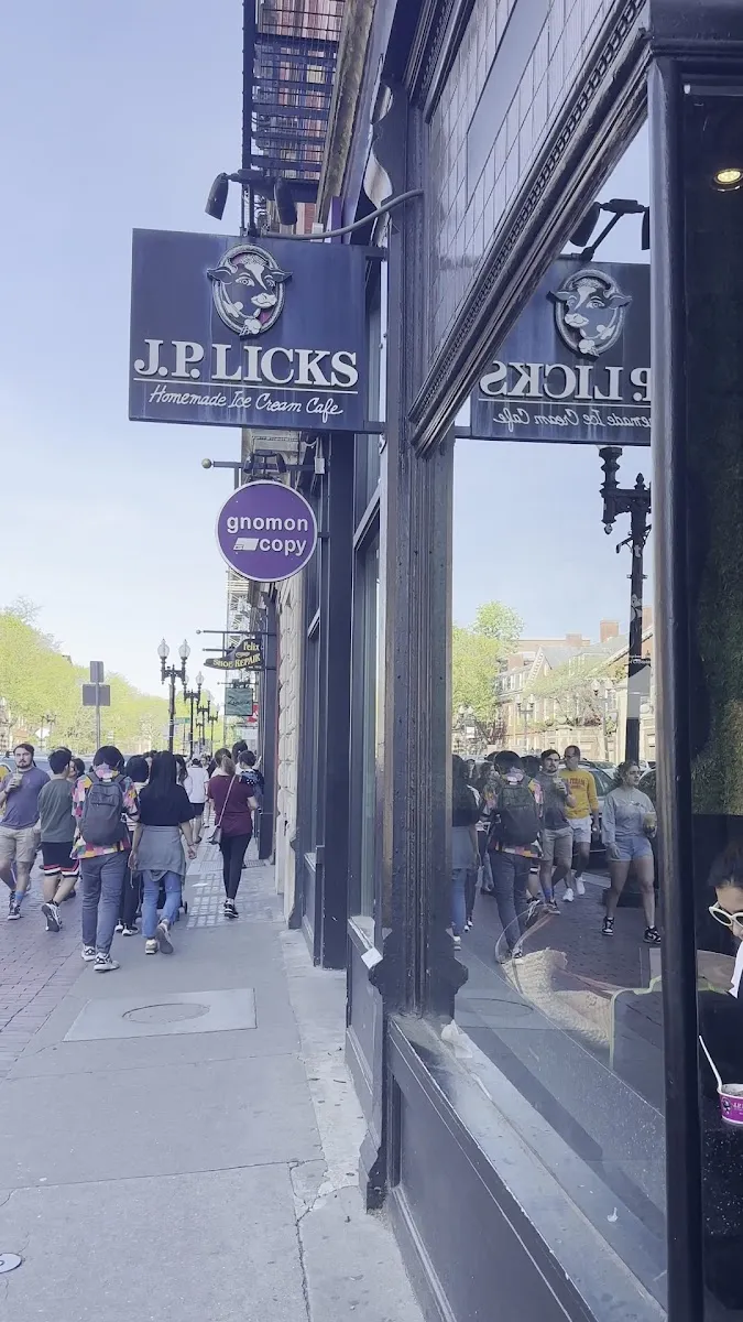 J.P. Licks (Charles St) — foto 7