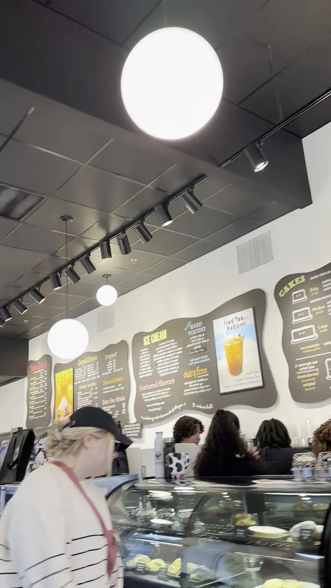 J.P. Licks (Legacy Place) — photo 5