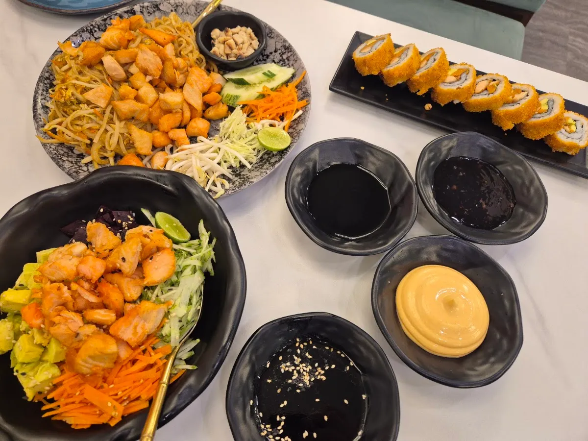 Japaniko Kosher Sushi — photo 8