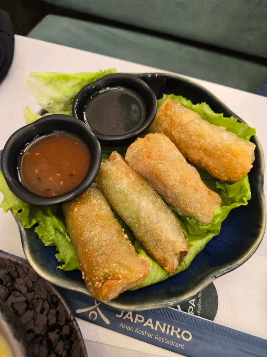 Japaniko Kosher Sushi — photo 9