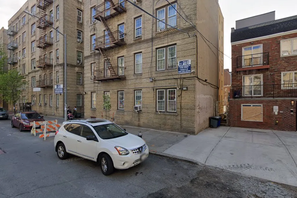 Jewish Board — Olinville Avenue — foto 3