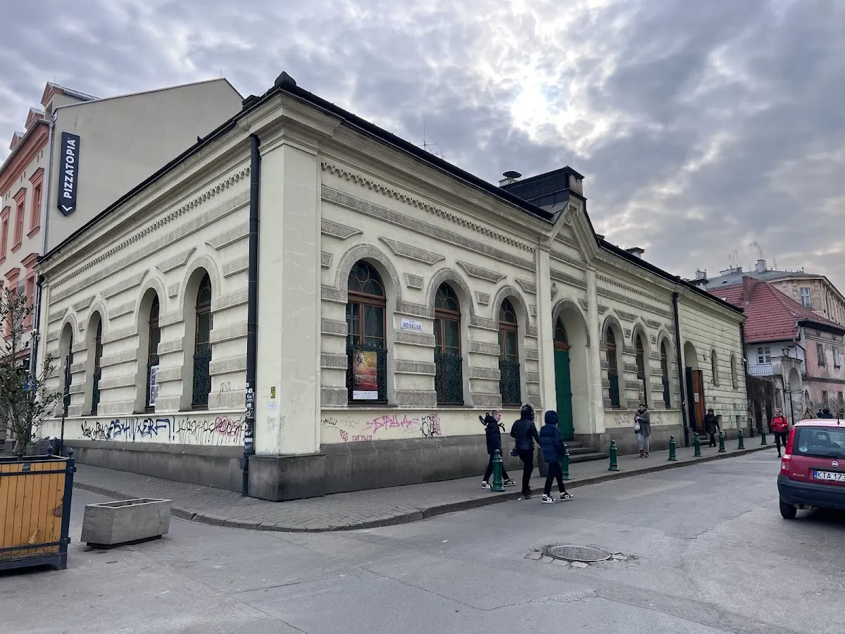 Jewish Bookshop — foto 5