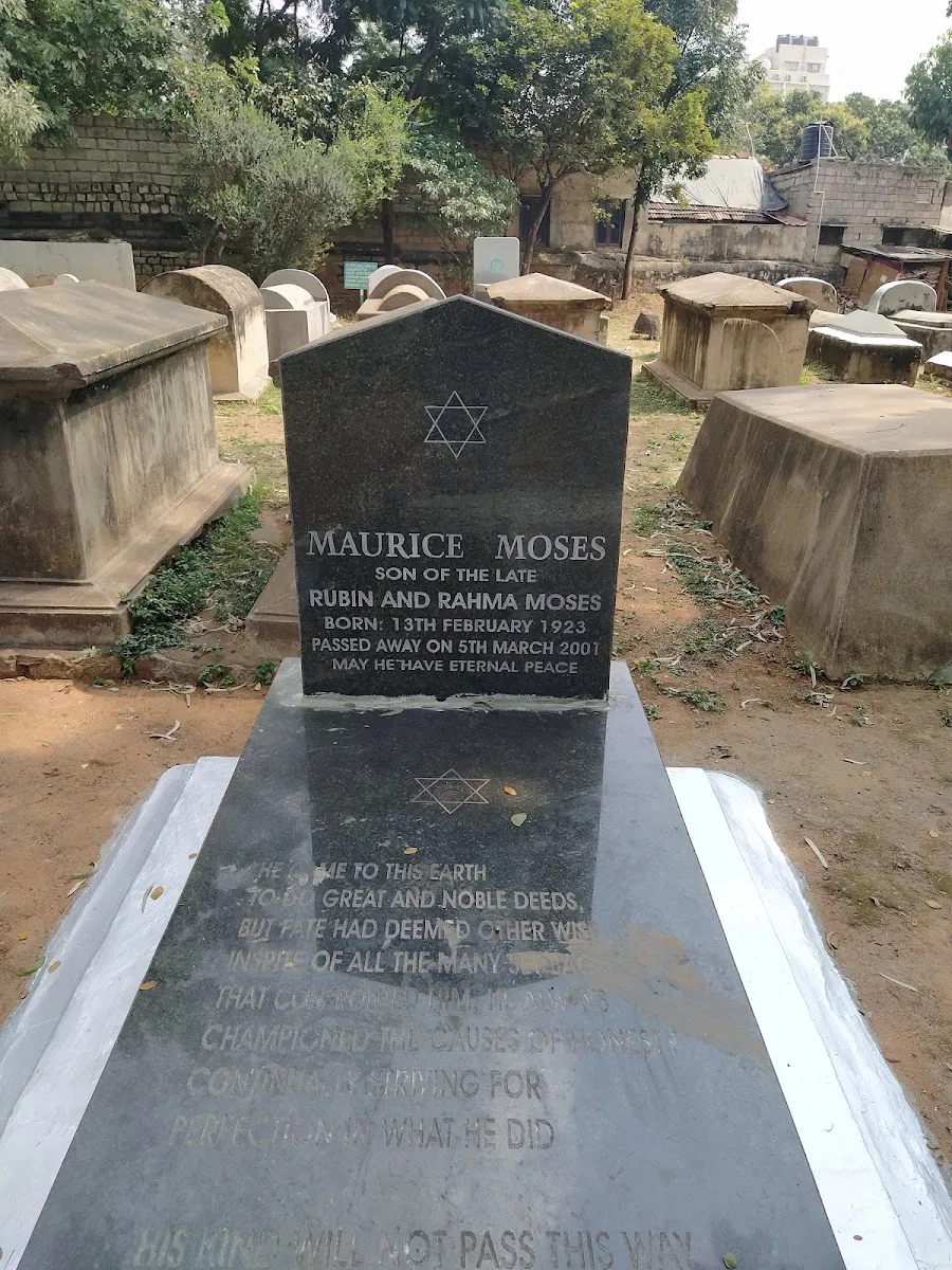 Jewish Burial Ground — foto 5